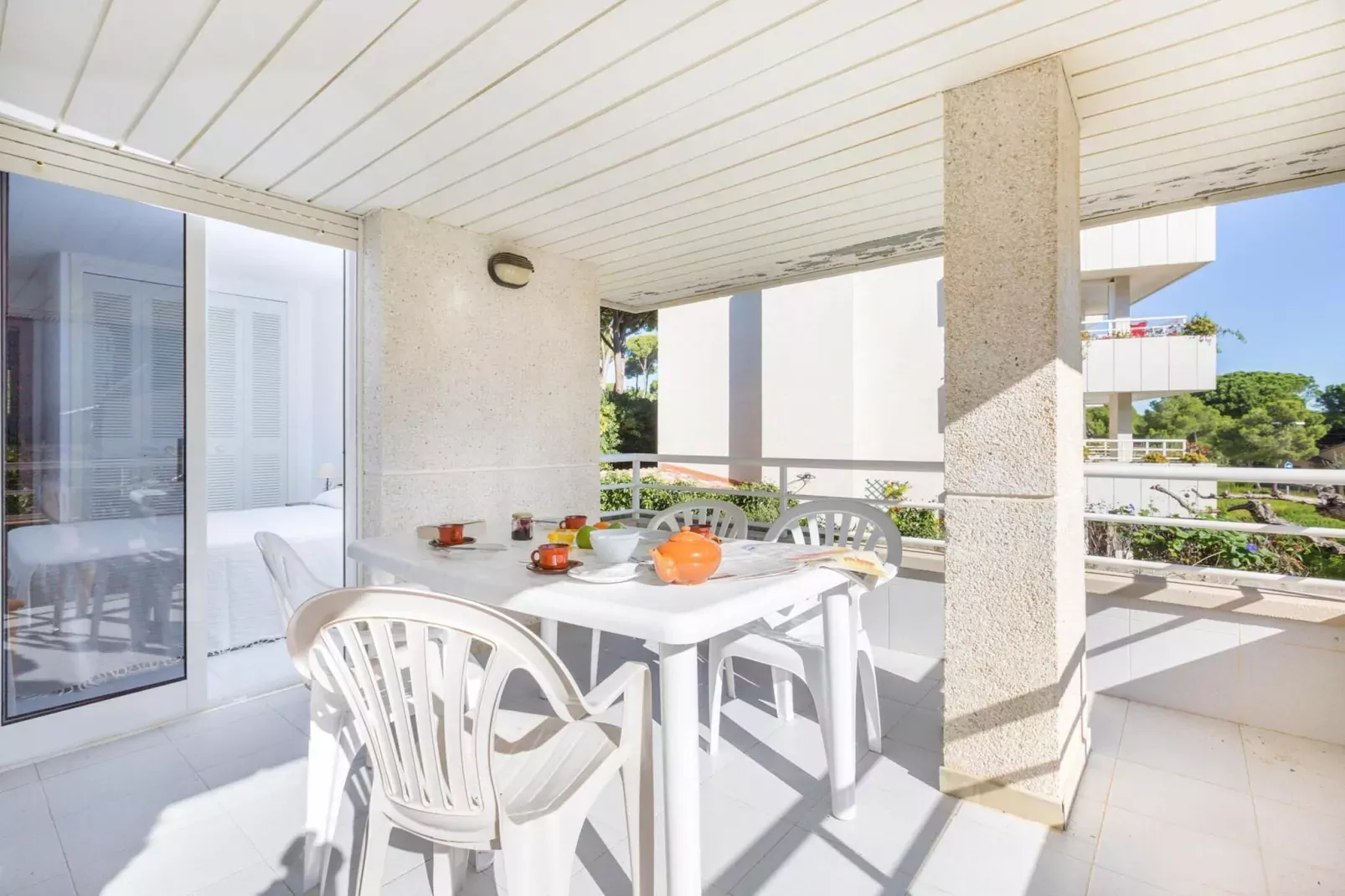 Open Pals - T-Terrasbalkon