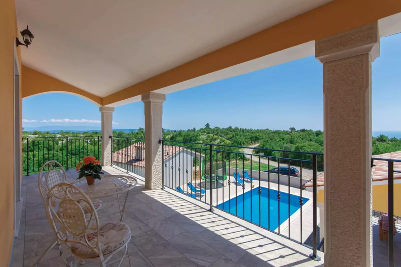 Santa Lucia - Villa with Private Pool & Sea View-Terrasbalkon