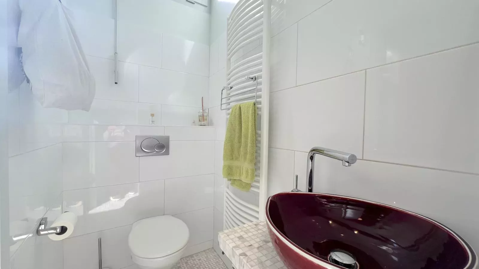 La Maison Bleue petite-Badkamer