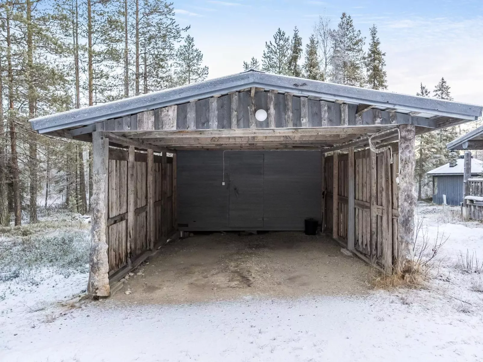 Pajalan honka-Buiten