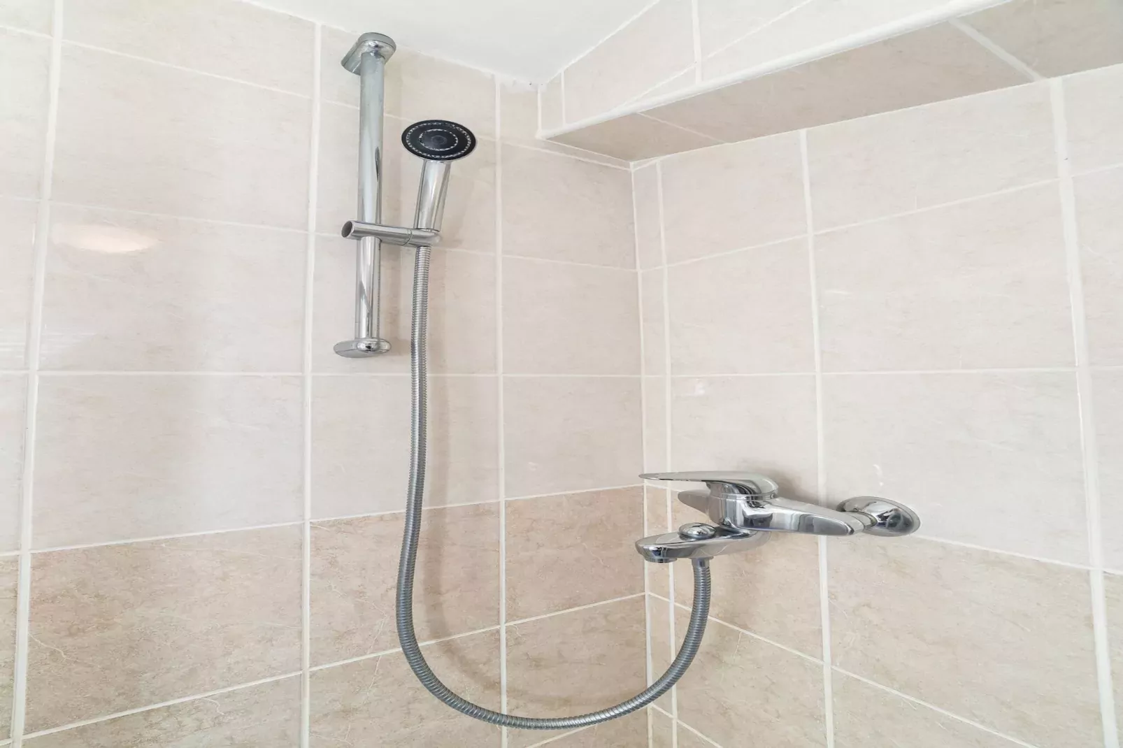 Apartments Nikol - one bedroom apartment A5-Badkamer