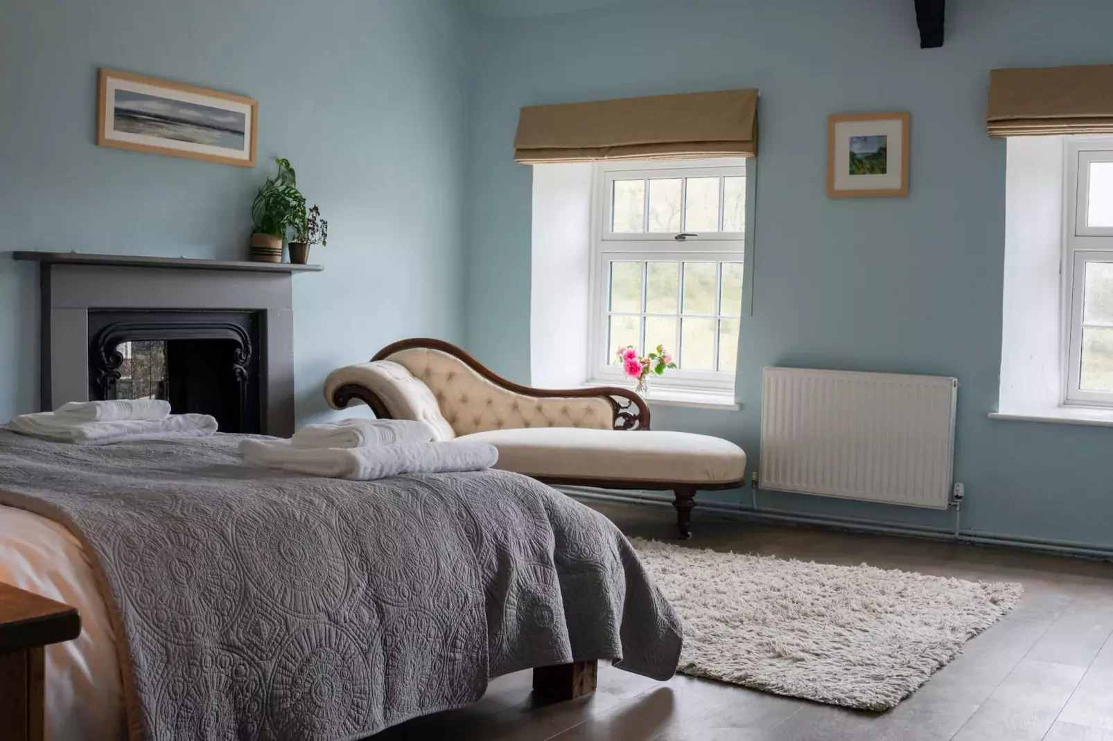 Lower Aylescott Farmhouse-Slaapkamer