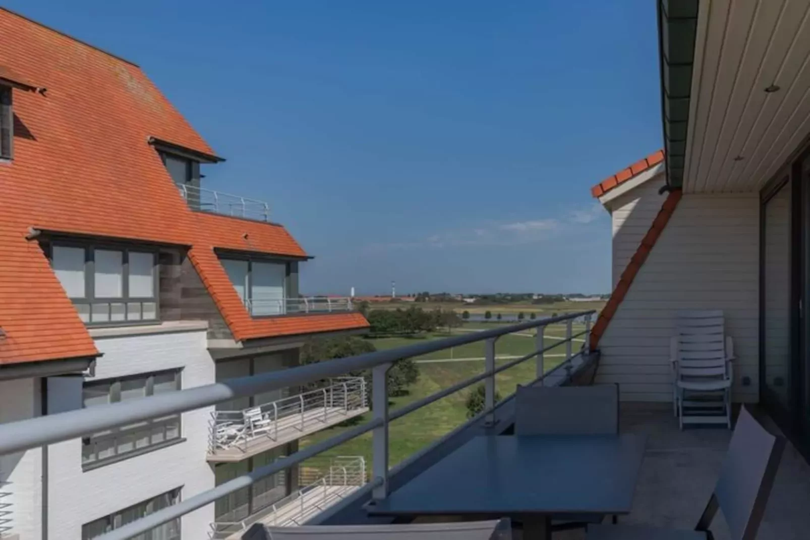 ZONNEHAVEN II-Terrasbalkon