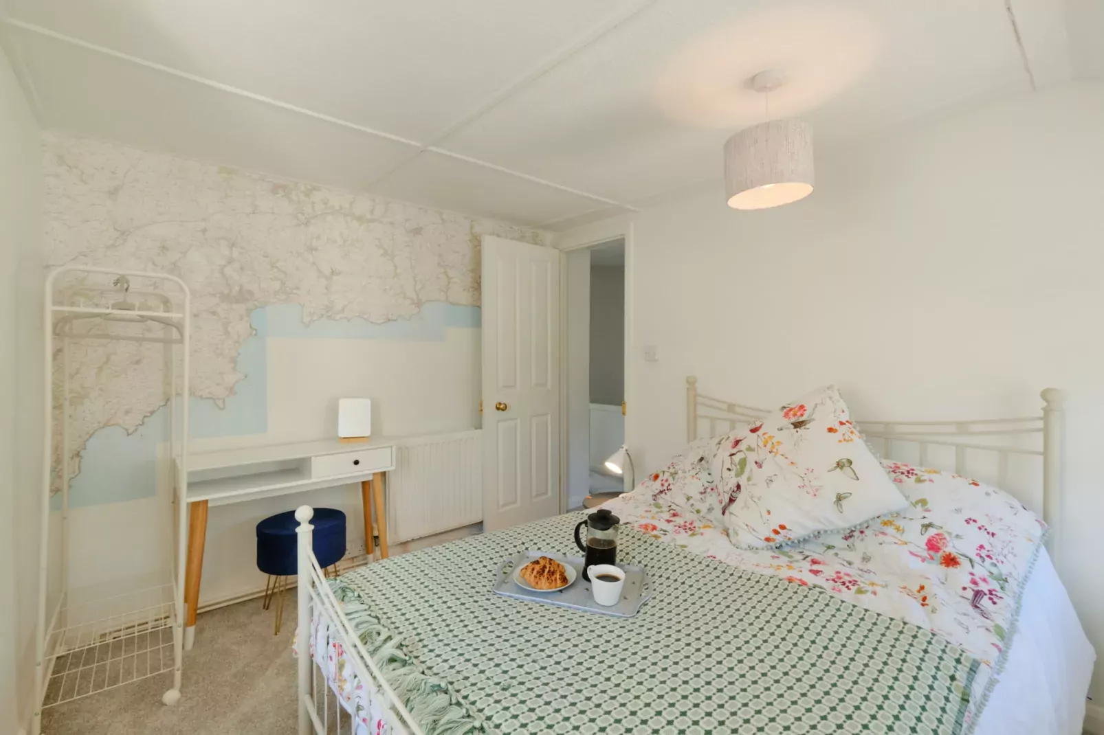 Primrose Cottage-Slaapkamer