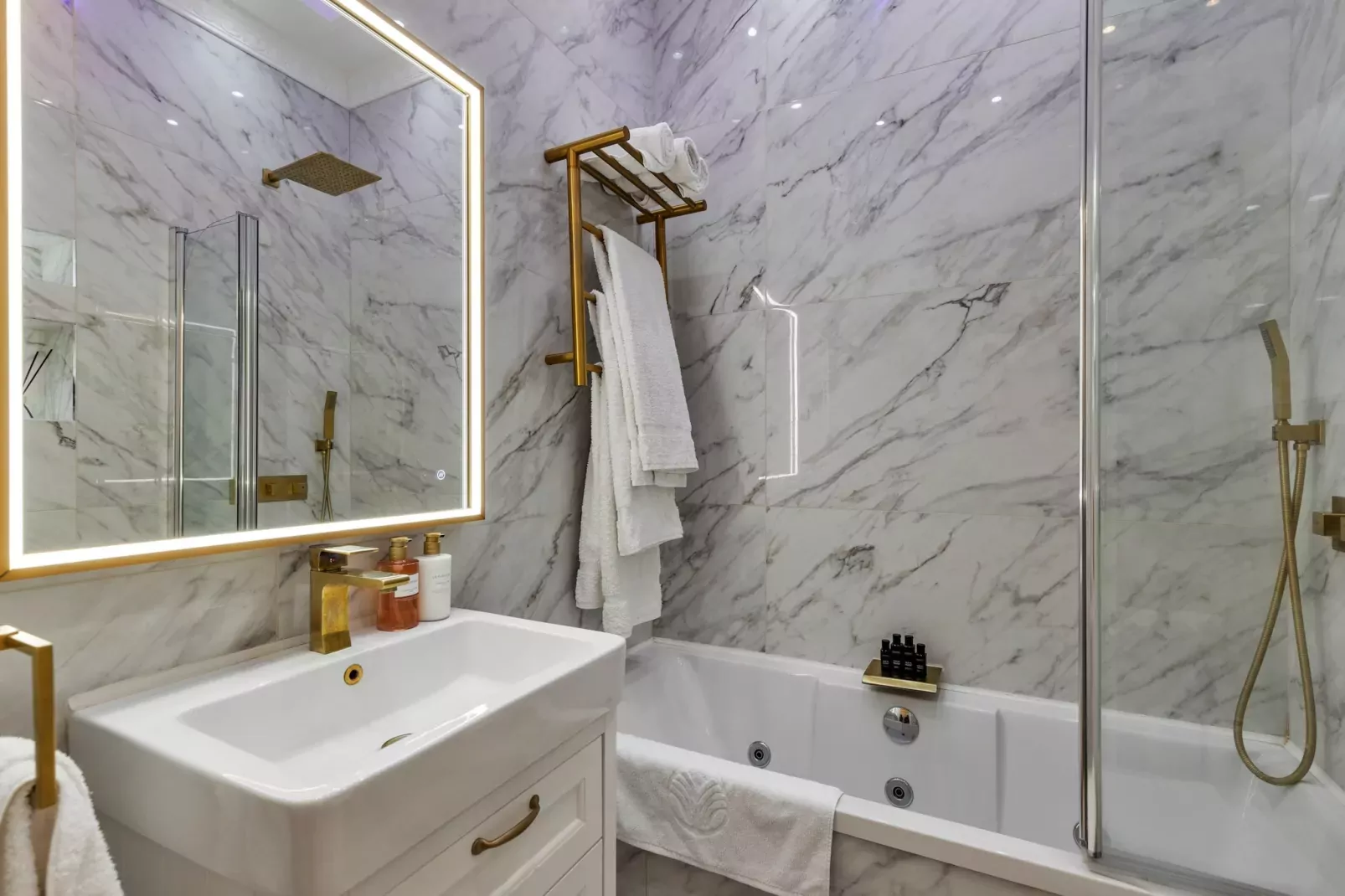 The Marylebone Marilyn-Badkamer