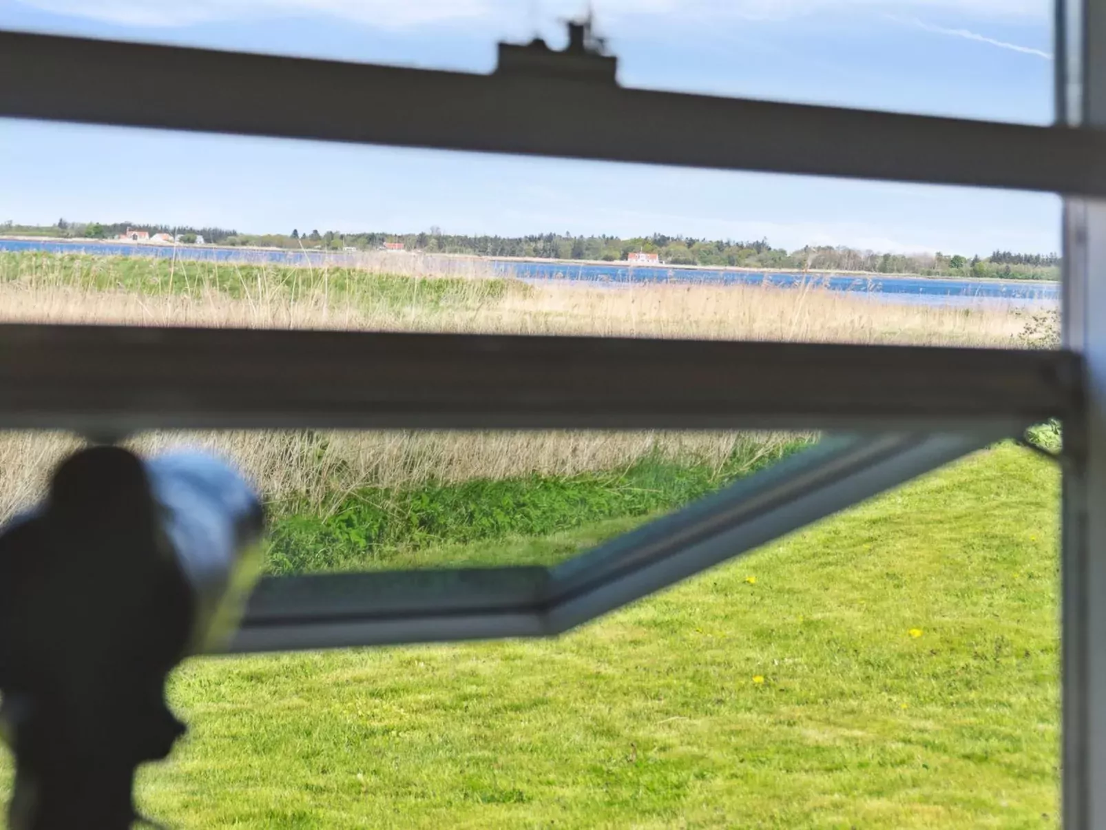 "Tanea" - 130m to the inlet-Buiten