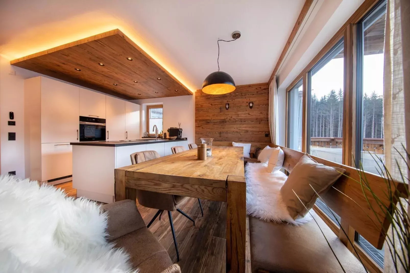 Nationalpark Chalet Grossschober-Buitenkant zomer