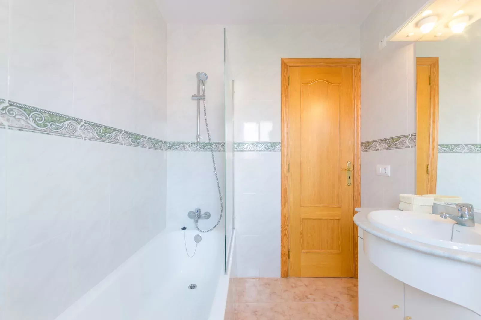 Aritja, 5-Badkamer