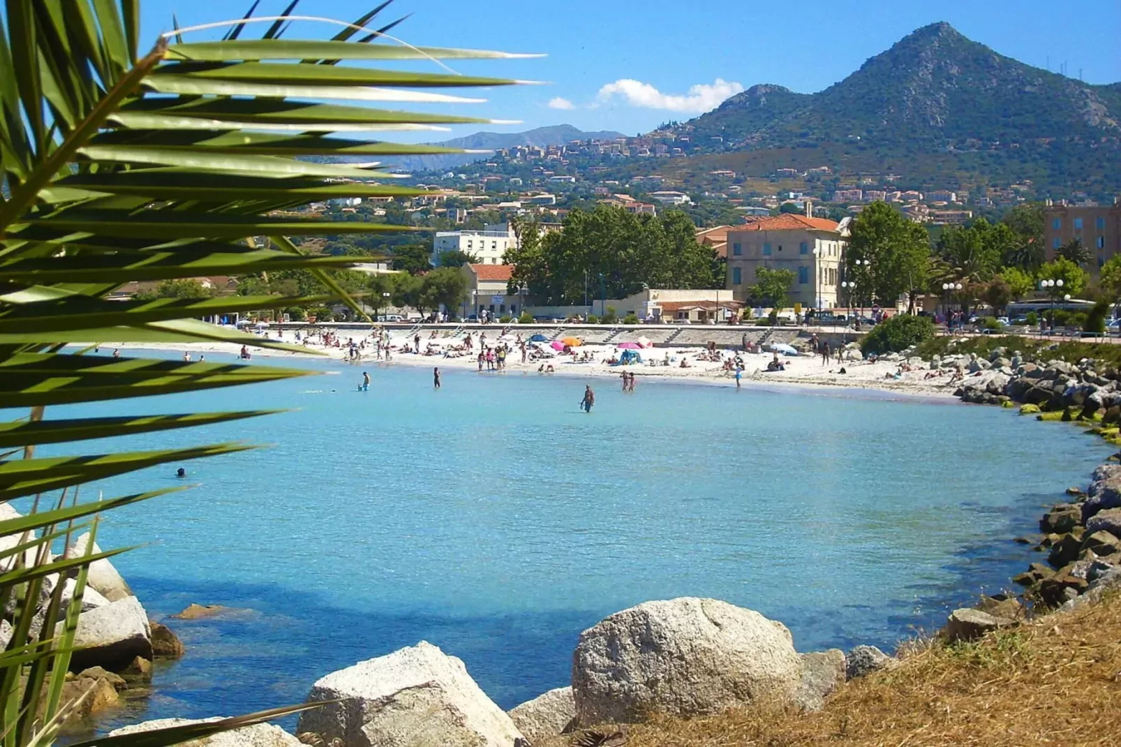 Apartments Motel Le Vieux Moulin Ile Rousse // 2pc4 -Apt 4 pers rez-de-chaussée-Gebieden zomer 5km