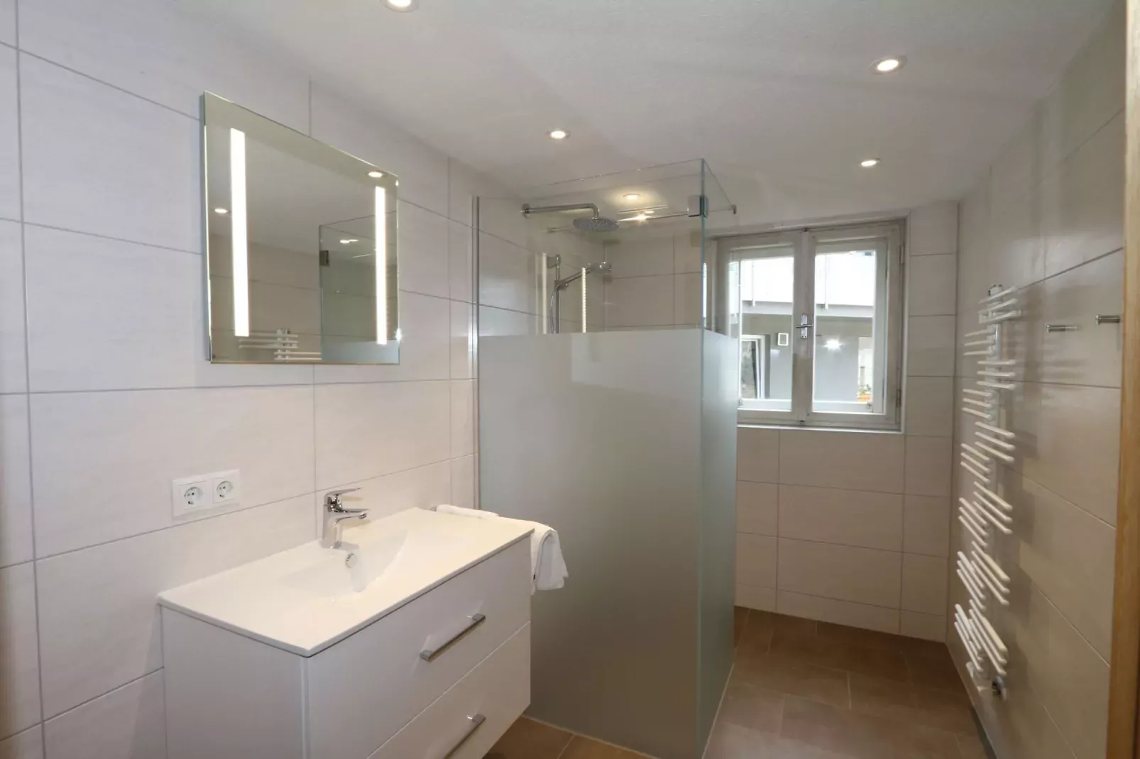 Haus Bergheim - 24 Personen-Badkamer