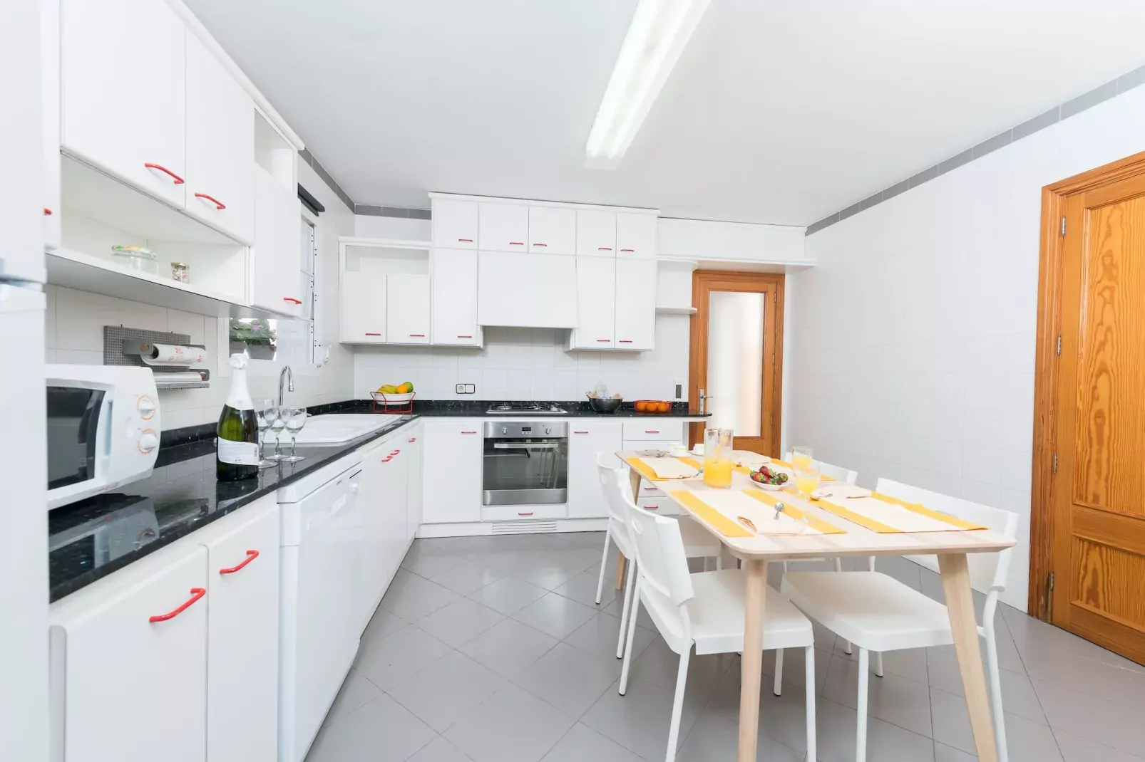 Can Roig (caldes)-Keuken