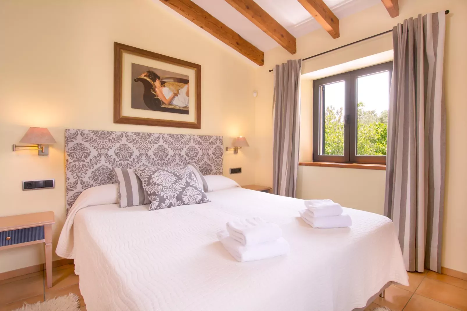 Casa En Moscari-Image-tags.