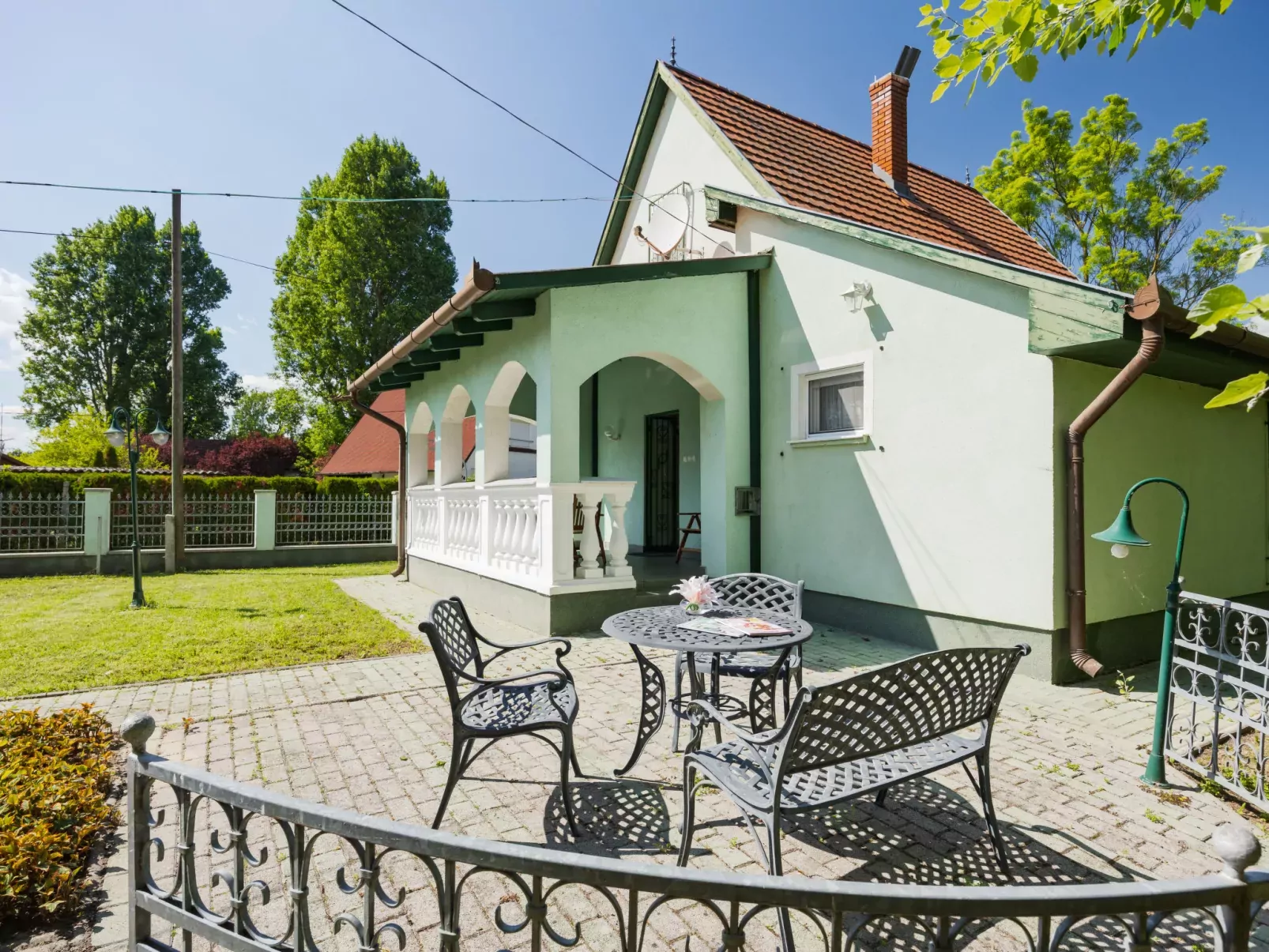 Green House-Buiten