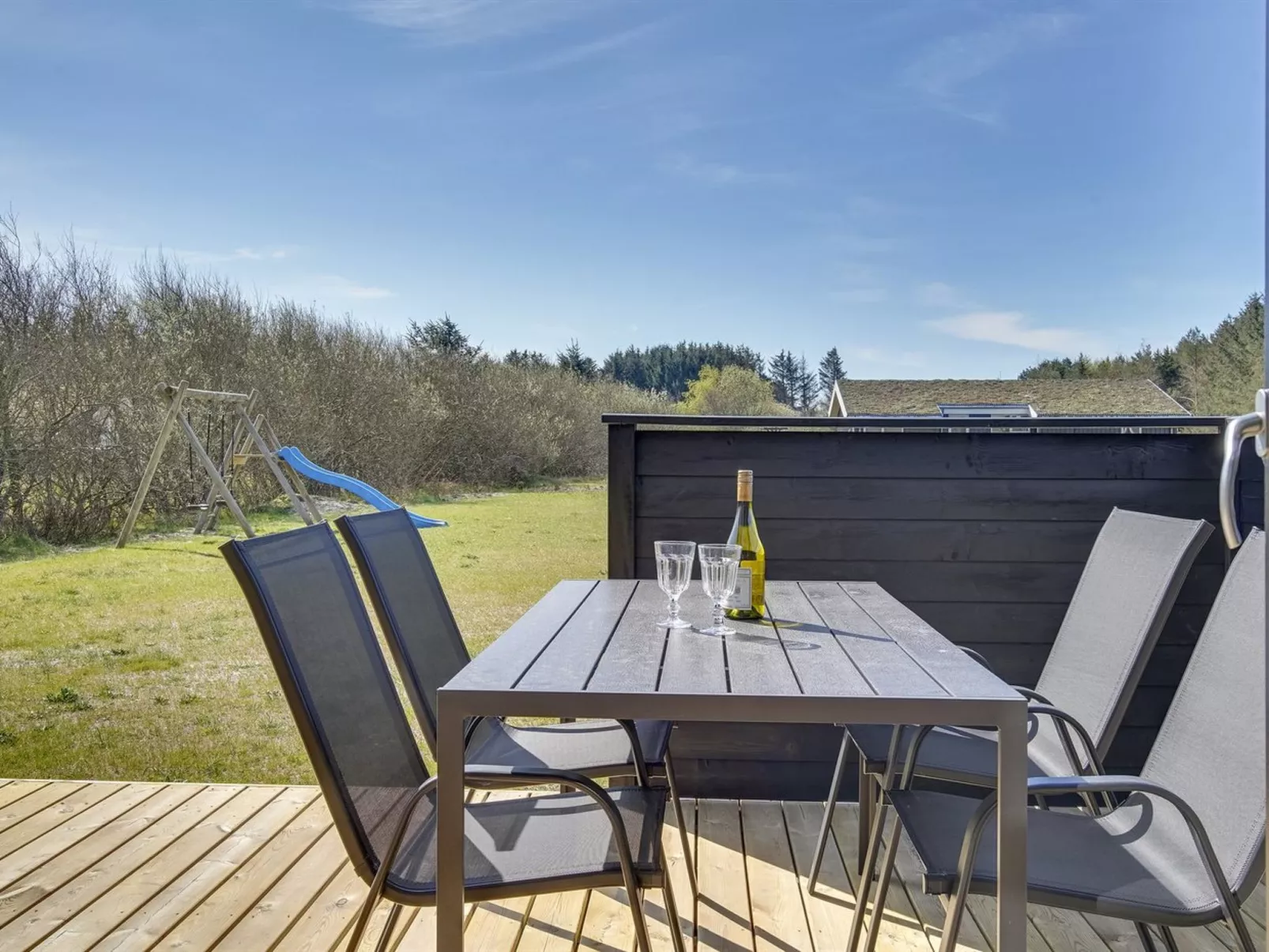 "Bentine" - 1.6km from the sea-Buiten
