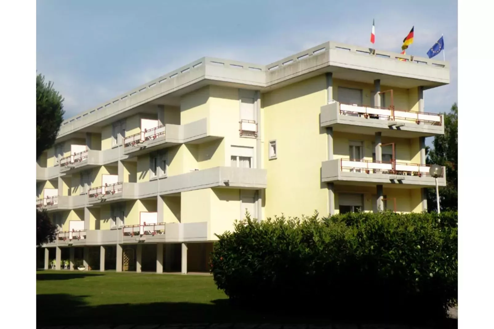 Residenza Alberghiera Italia in Luni - Trilocale R6/C6-Buitenkant zomer