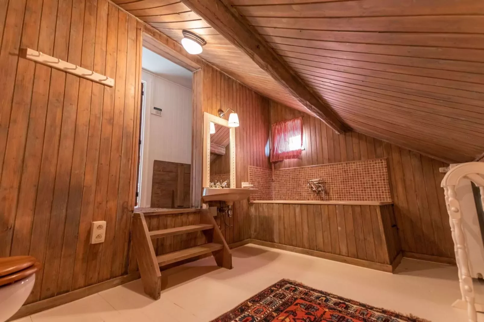 Maison Ardennaise-Badkamer
