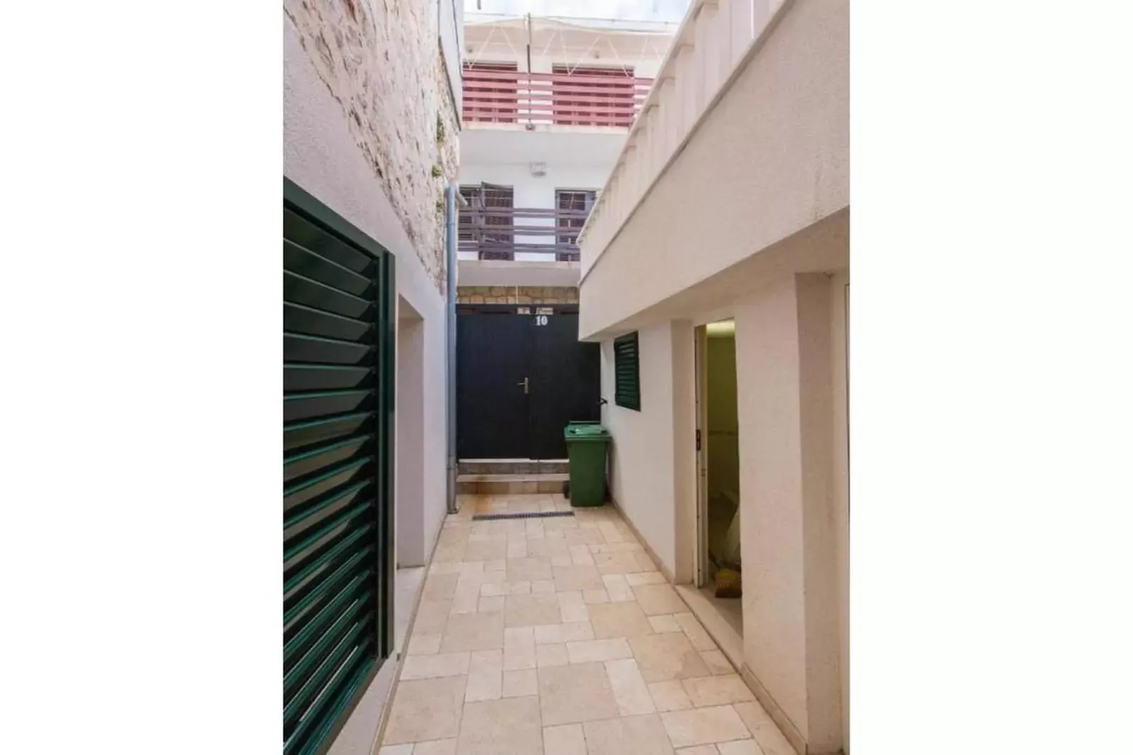 Apartment Primosten Center-Terrasbalkon