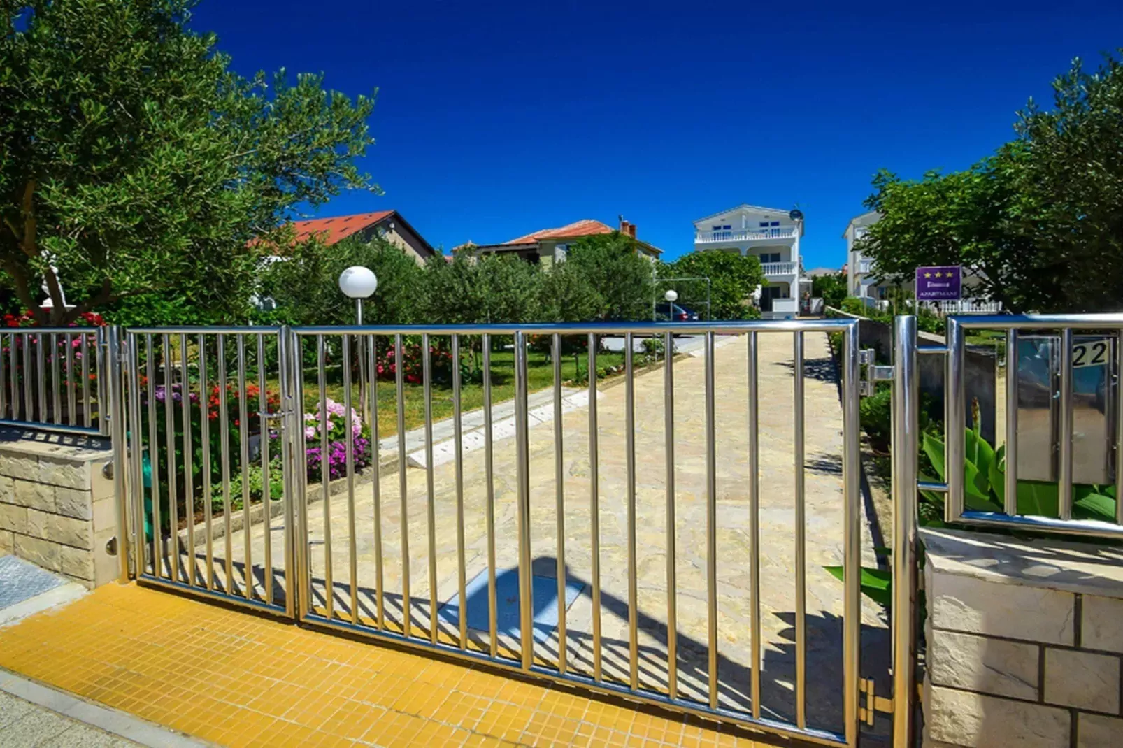 Apartments Olga - one bedroom apartment A1-Buitenlucht