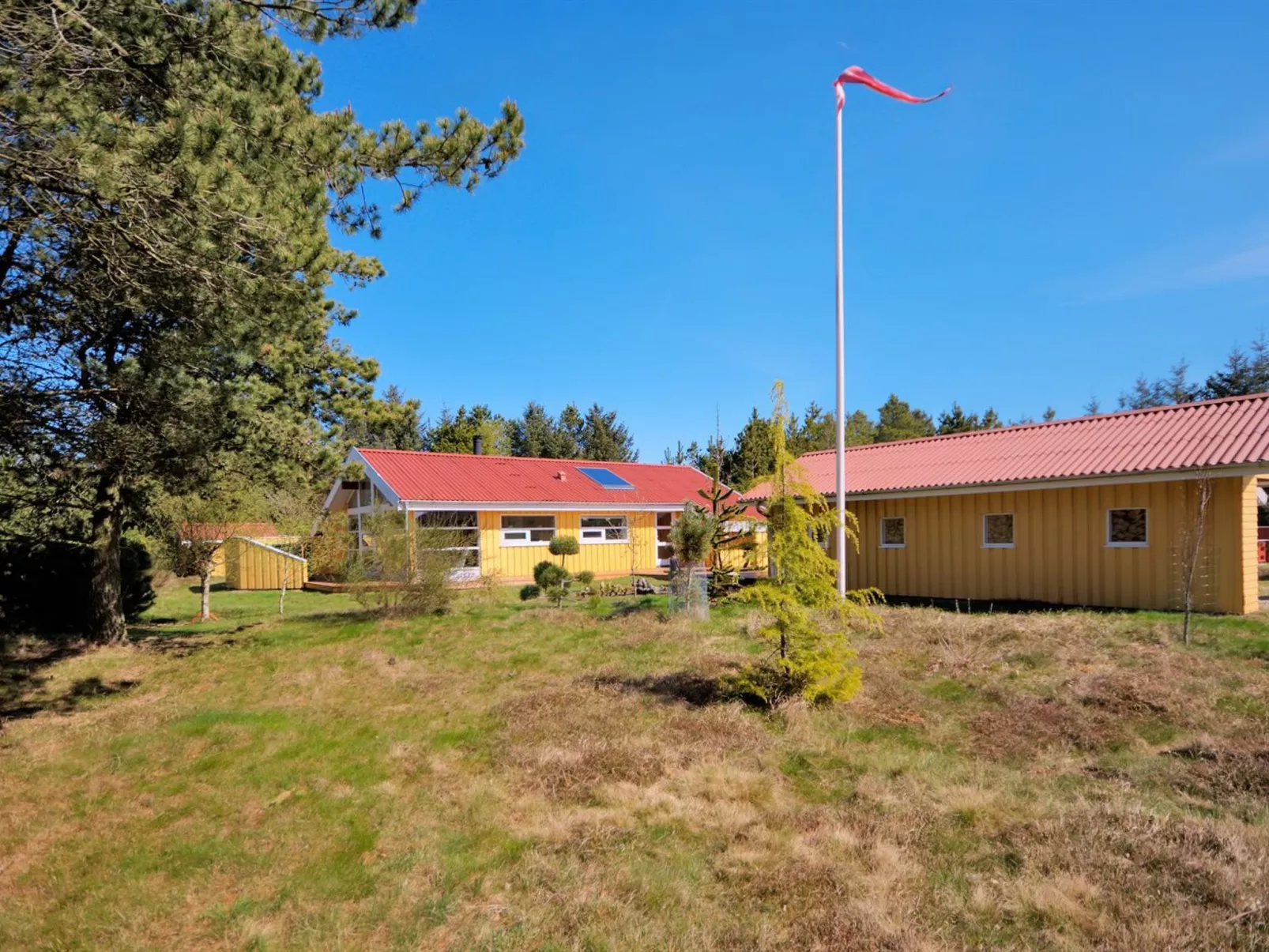 "Vetle" - 2.8km from the sea-Binnen