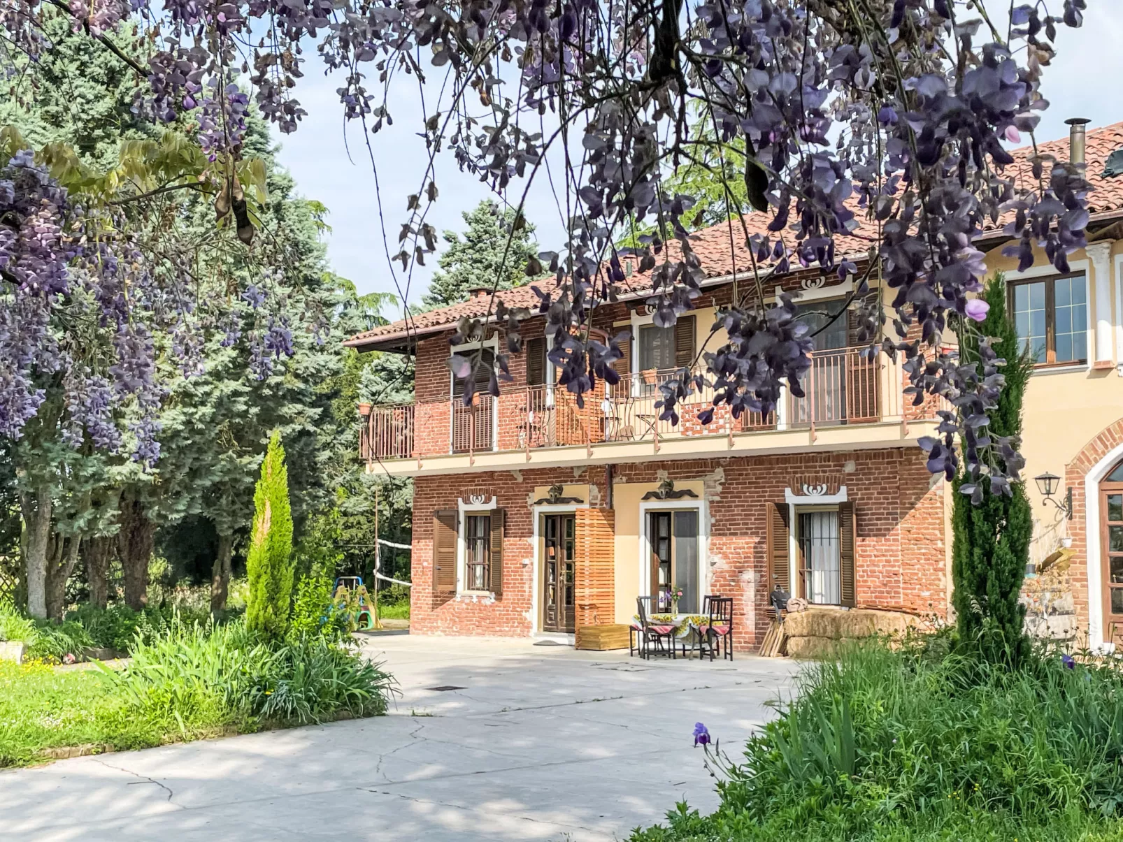 Cà Maria-Buiten