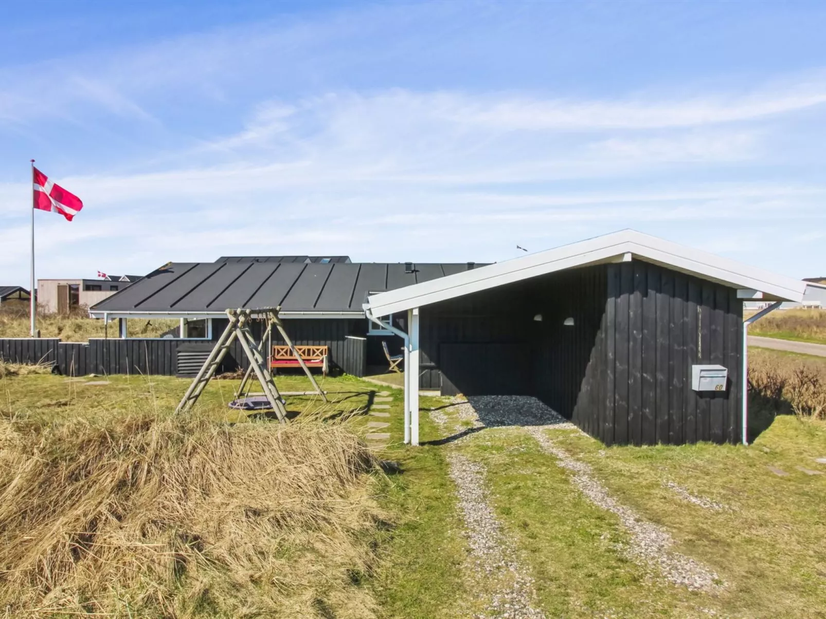 "Vesa" - 200m from the sea-Buiten
