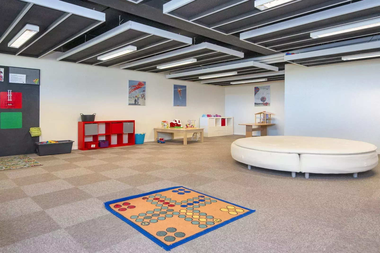 2 room south facing-Niet-getagd