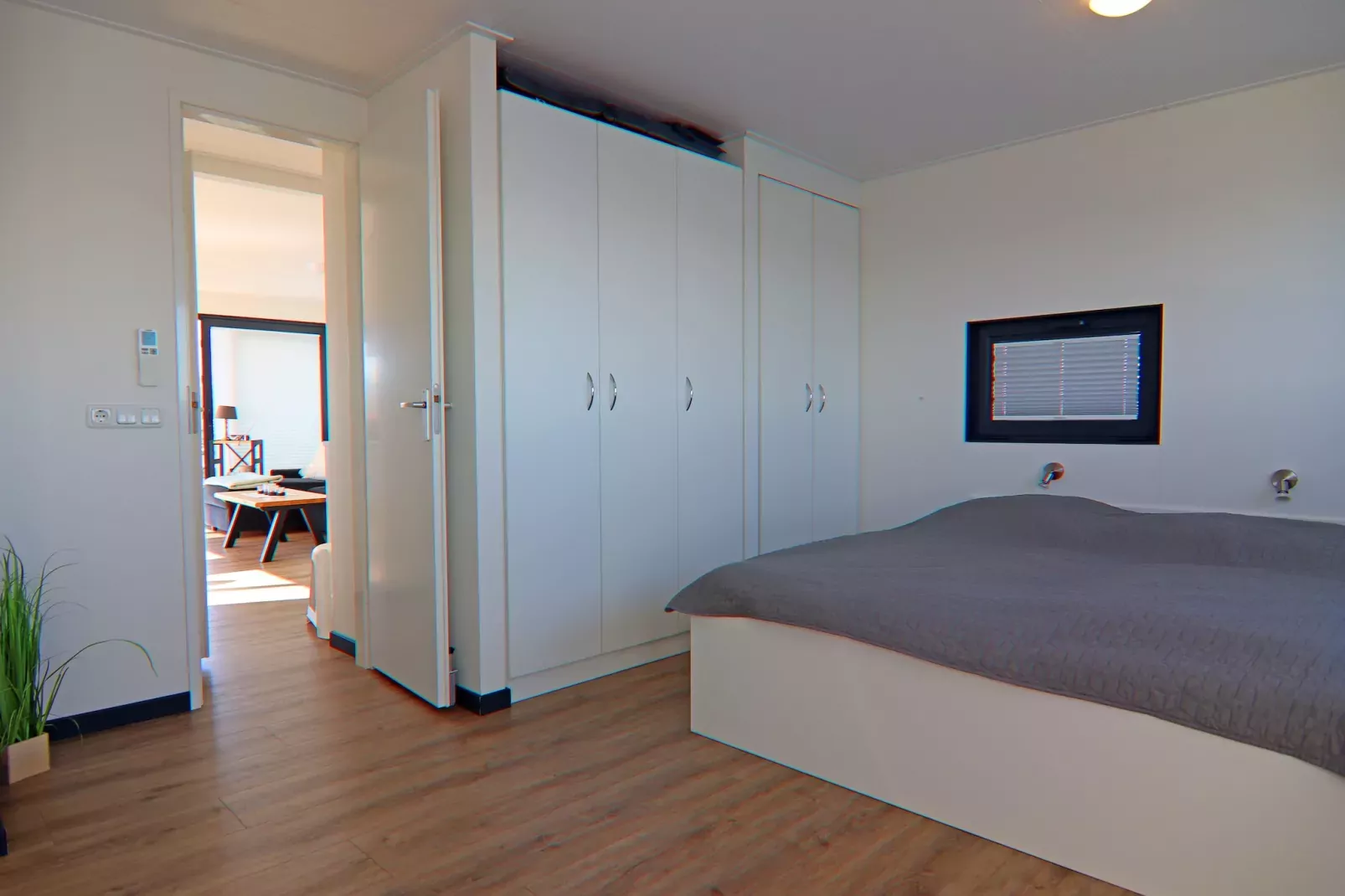 Hausboot Family & Friends mit Hund LP 10 / 1-2 Personen-Slaapkamer