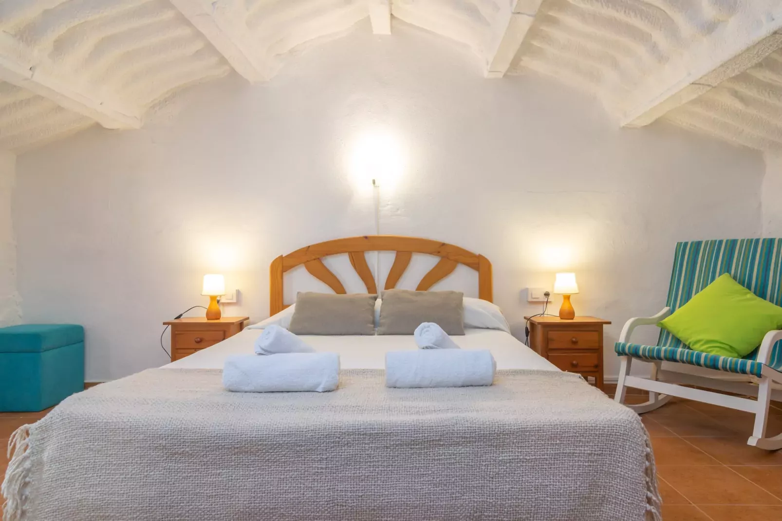 Casa Dina-Image-tags.