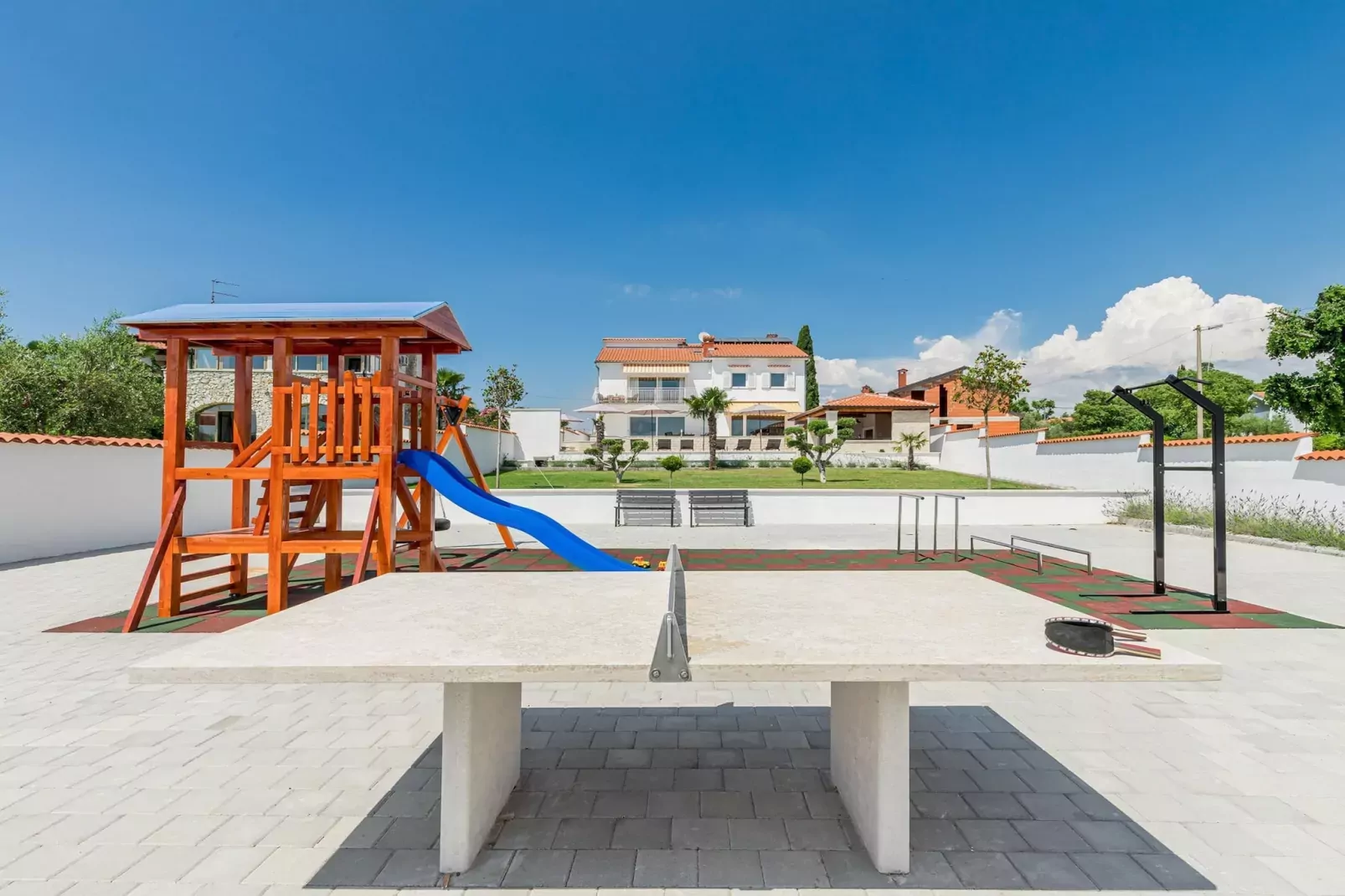Villa Anela-Tuinen zomer