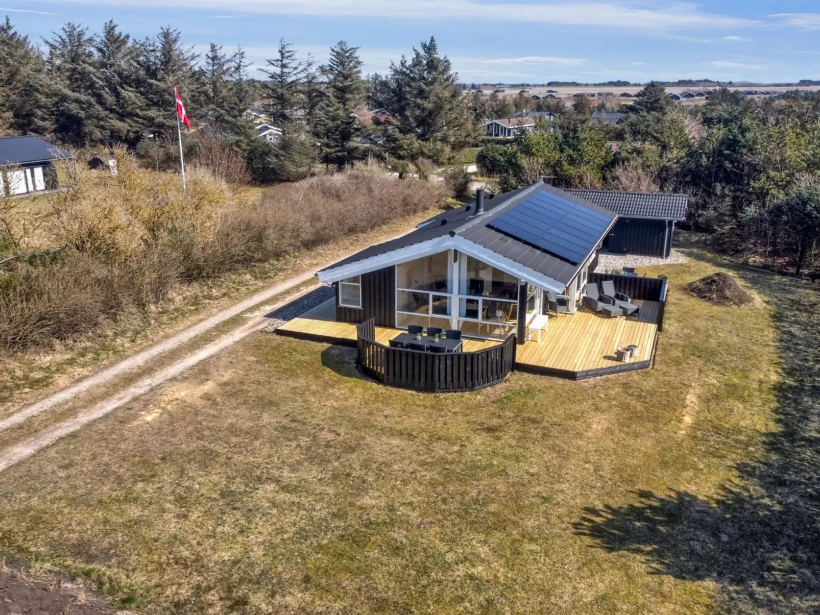 "Elvan" - 450m from the sea-Buiten
