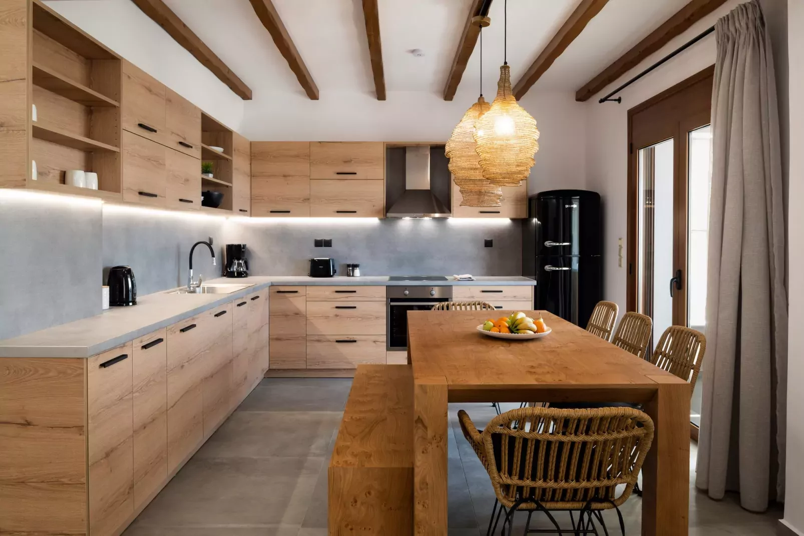 Zen Luxury Home-Keuken