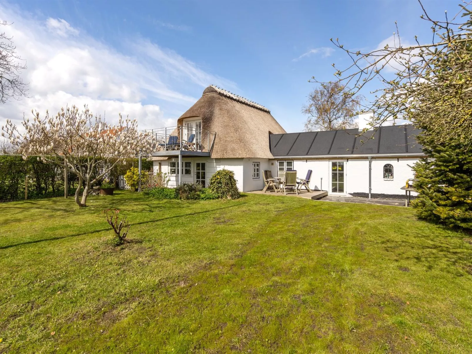 "Gyril" - 100m from the sea