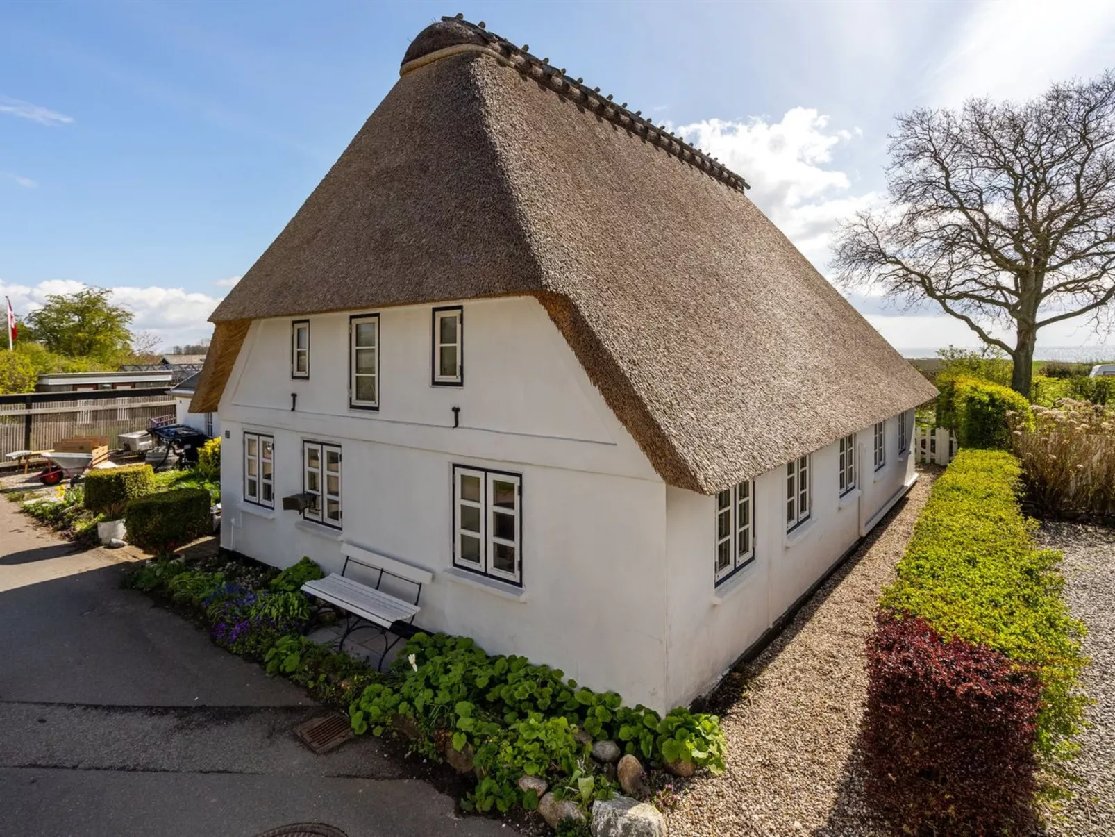 "Gyril" - 100m from the sea-Buiten