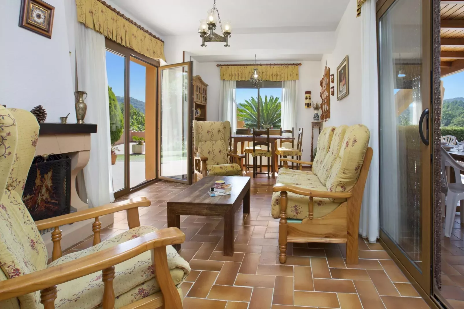 Cipresos 14pax-Woonkamer