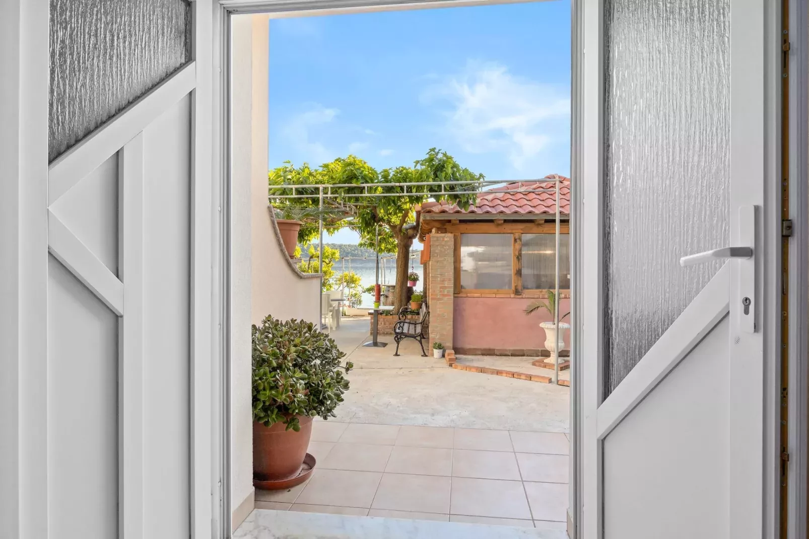 Apartments Jurica - Apt 4 with Sea View-Terras