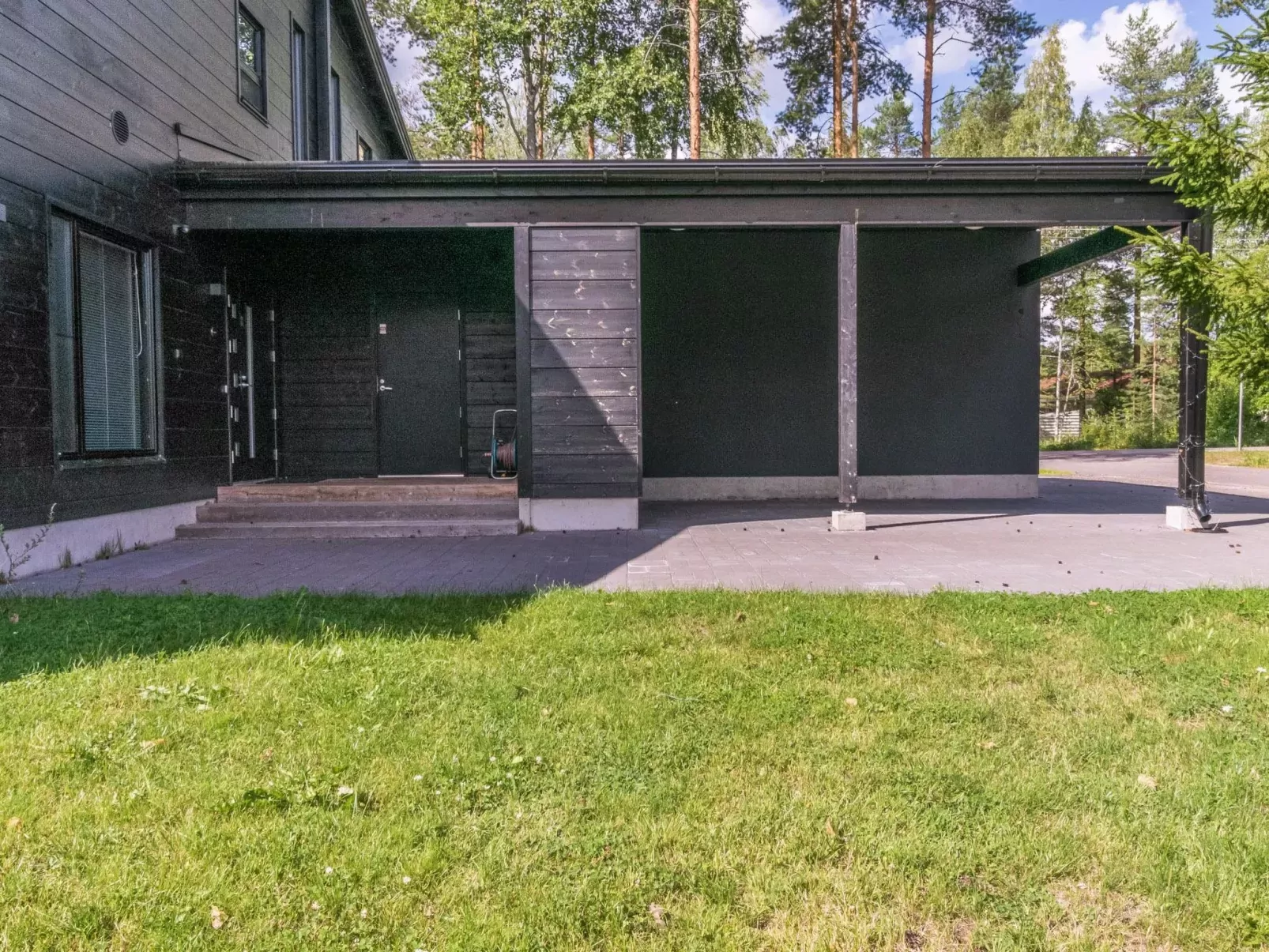 Villa väiski-Buiten