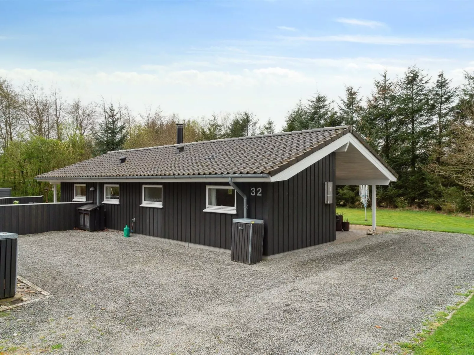 "Zenta" - 4km from the sea in NW Jutland-Buiten