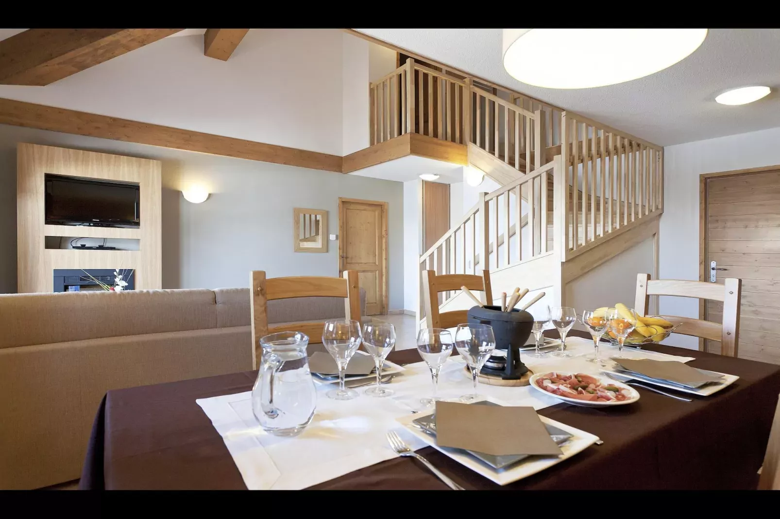 3 Pièces 6 Pers Confort_S8-Eetkamer