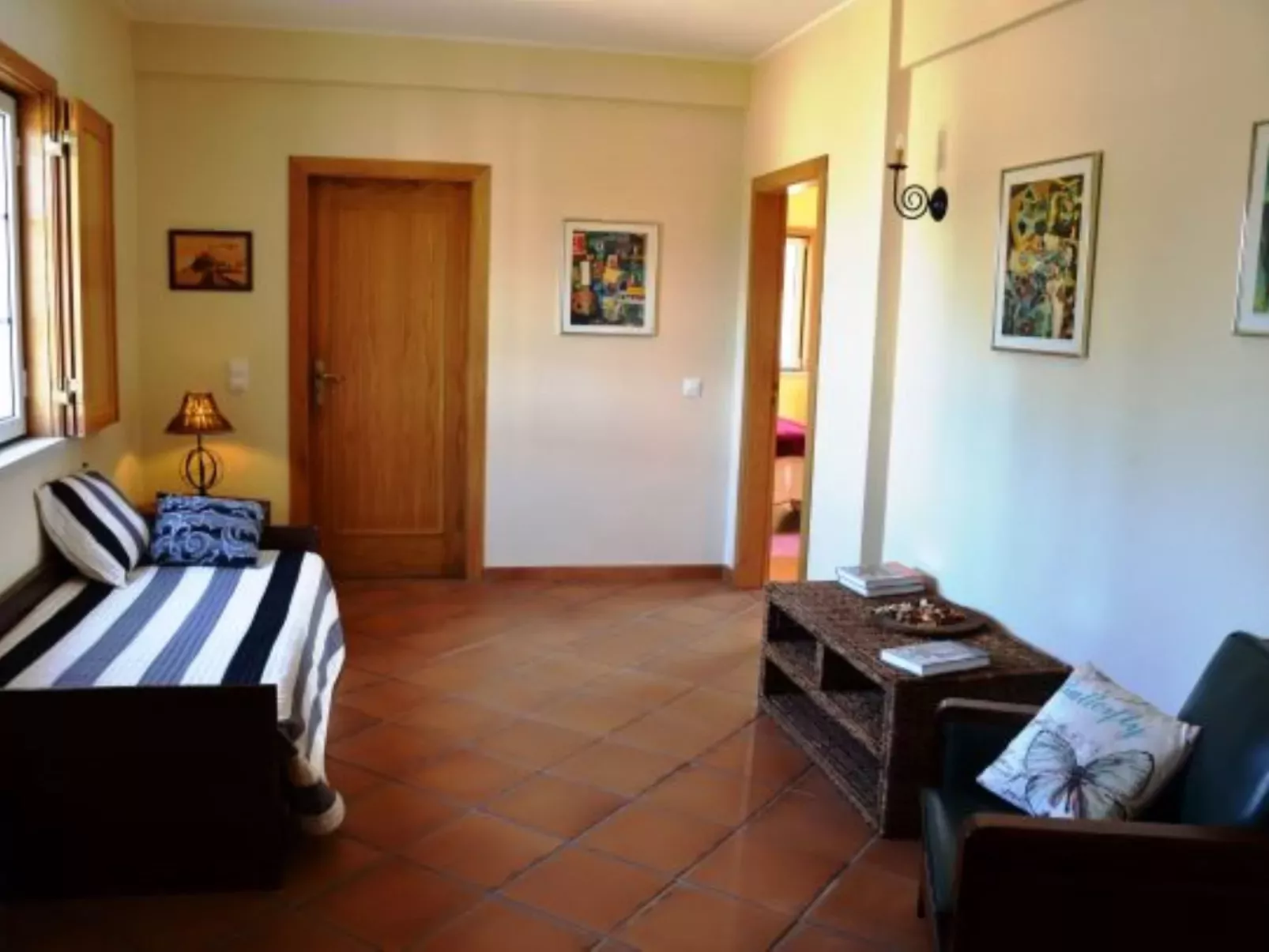 Casa das Andorinhas-Binnen