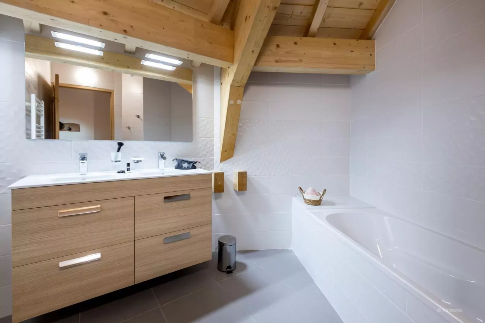 VAUJANY Le Saphir-A36P-Badkamer