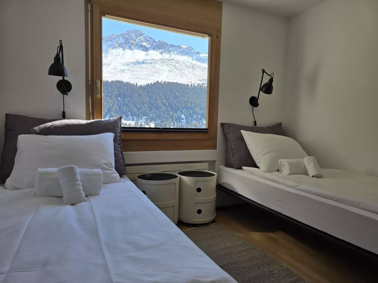 Ferienwohnung Sur Lai-Binnen