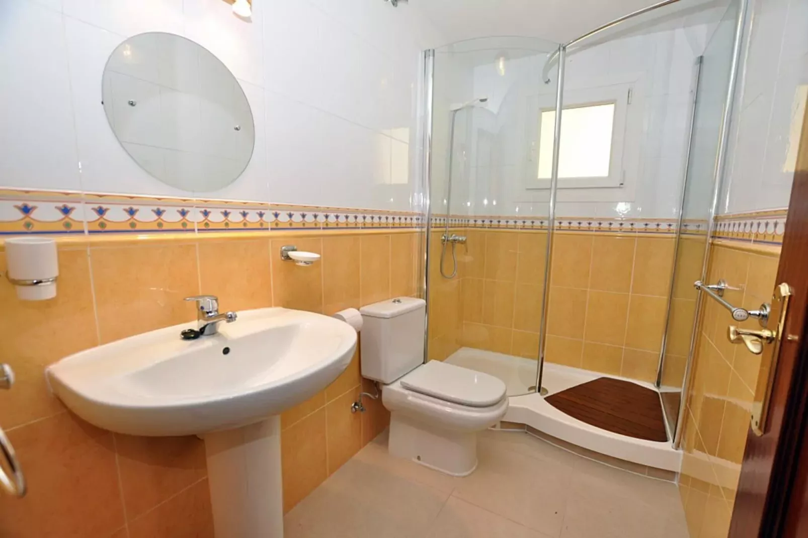 1131 PALAU Casa con Piscina-Badkamer
