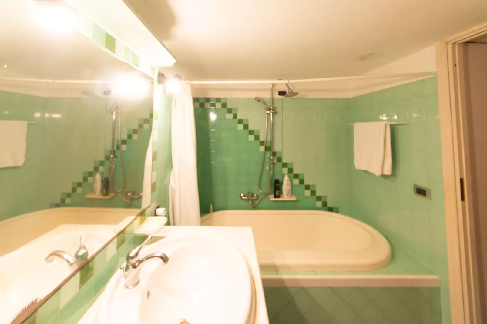 Villa Teresa-Badkamer