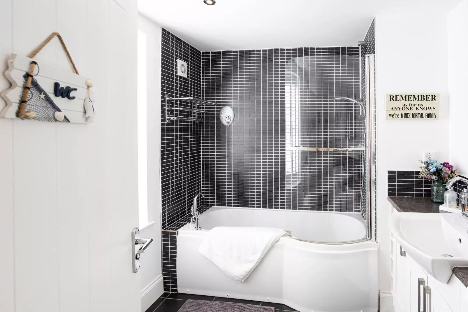 Lighthouse Cottage-Badkamer