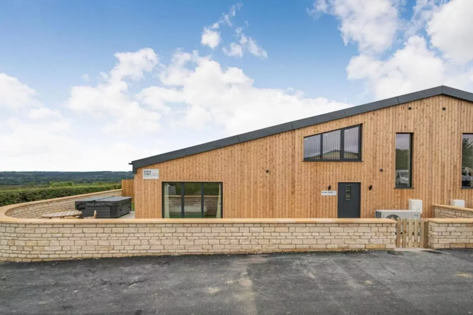 Little Rissington - Barn One-Buitenlucht