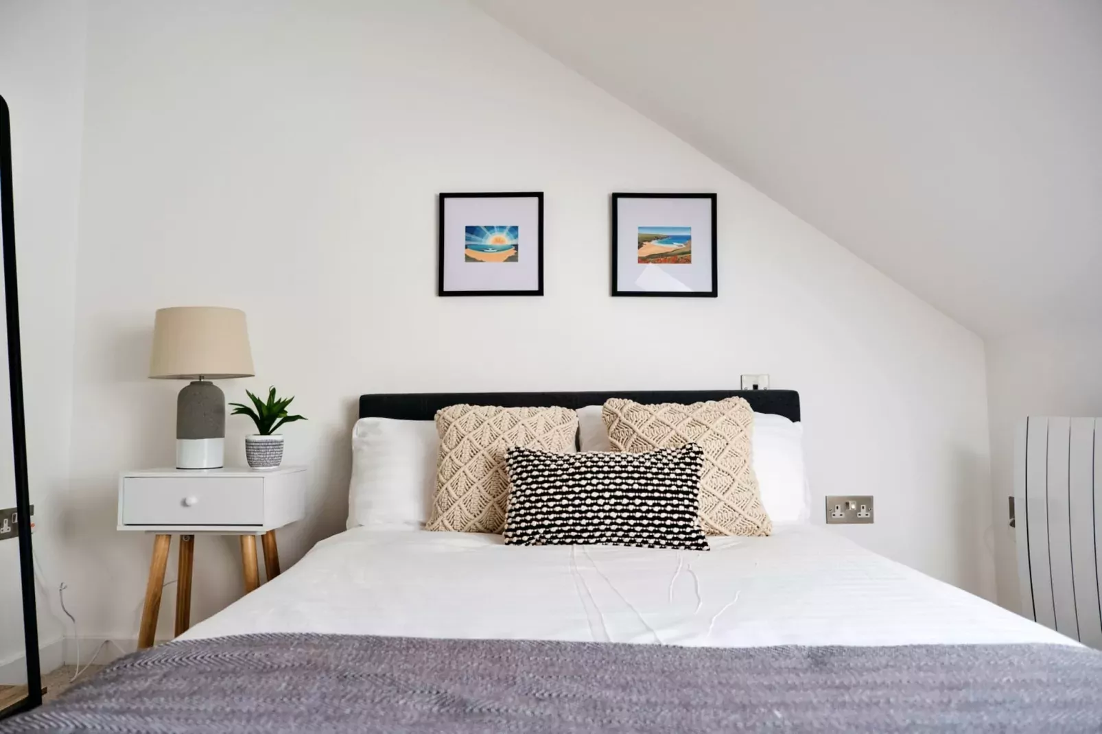 Tolcarne Stay - Luxury Newquay Apartment-Slaapkamer