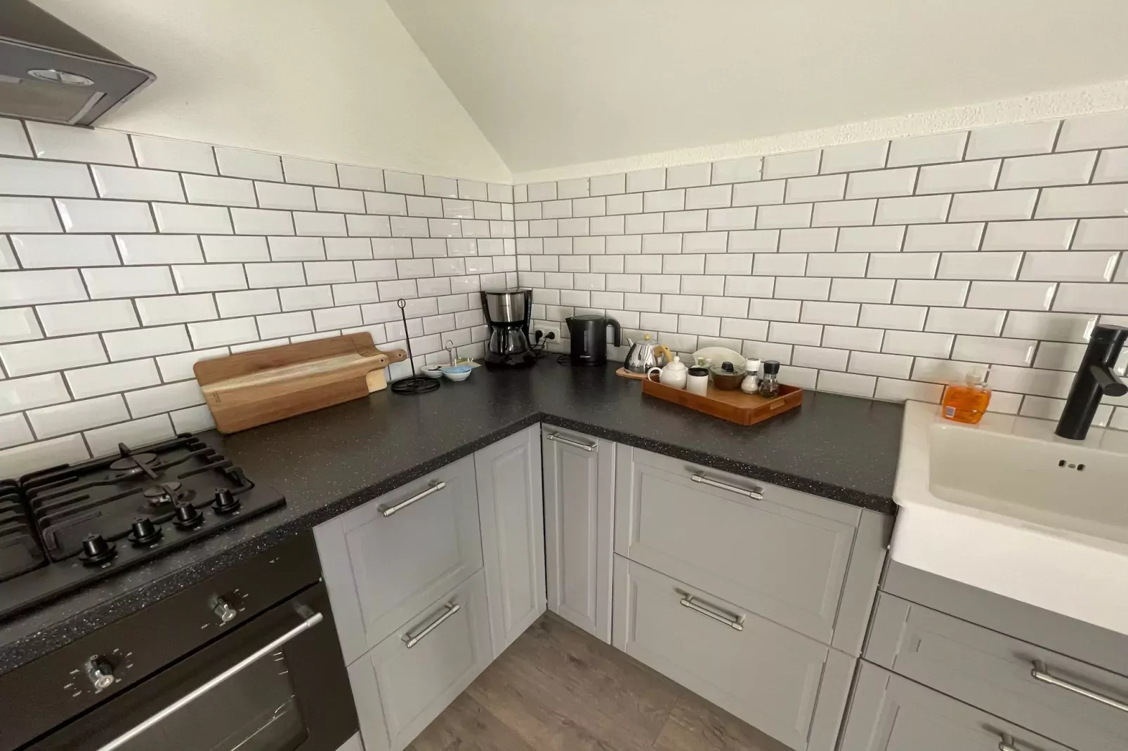 Elperhof home 16A-Keuken