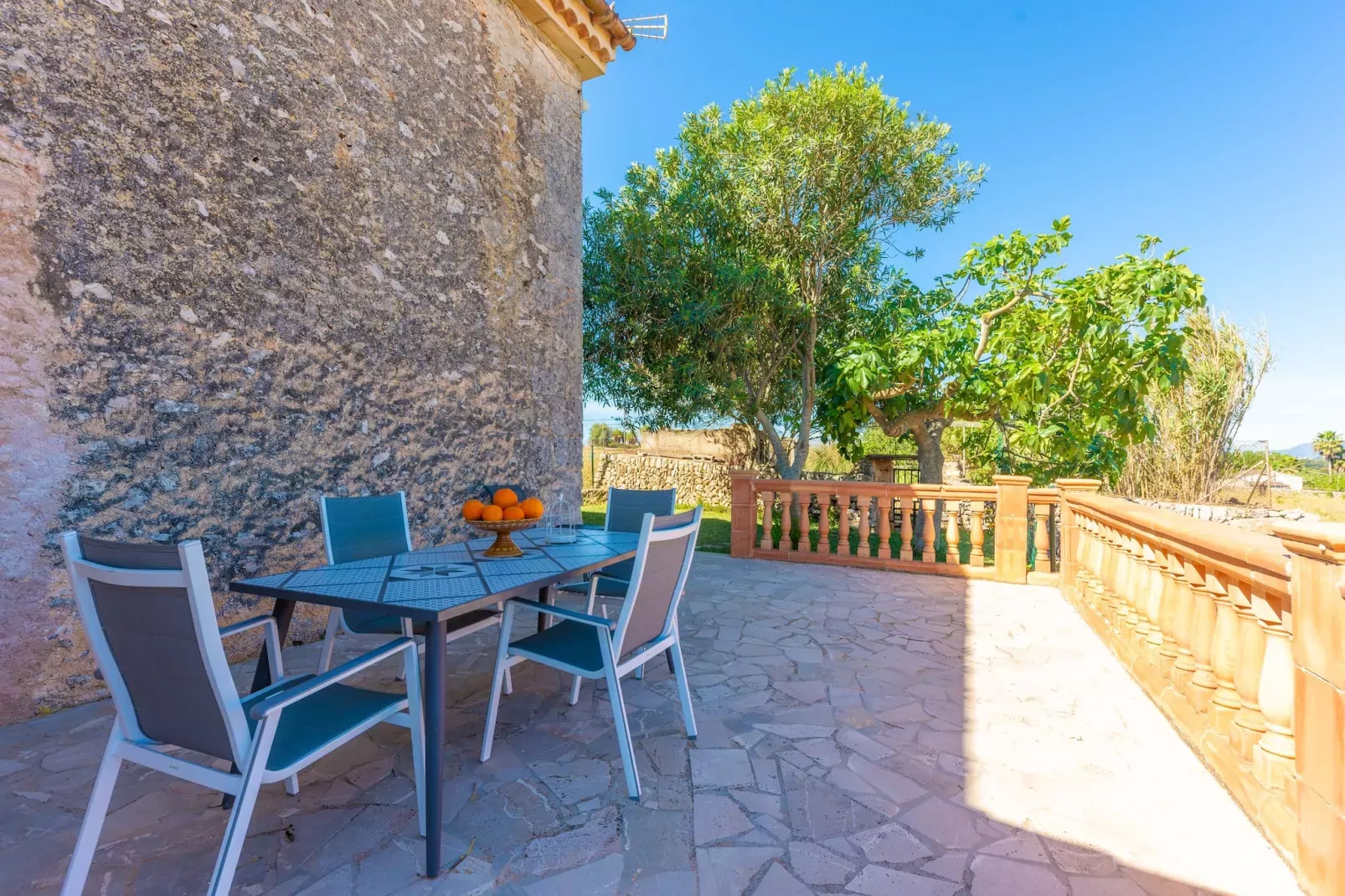 Sa Vinyota-Terrasbalkon