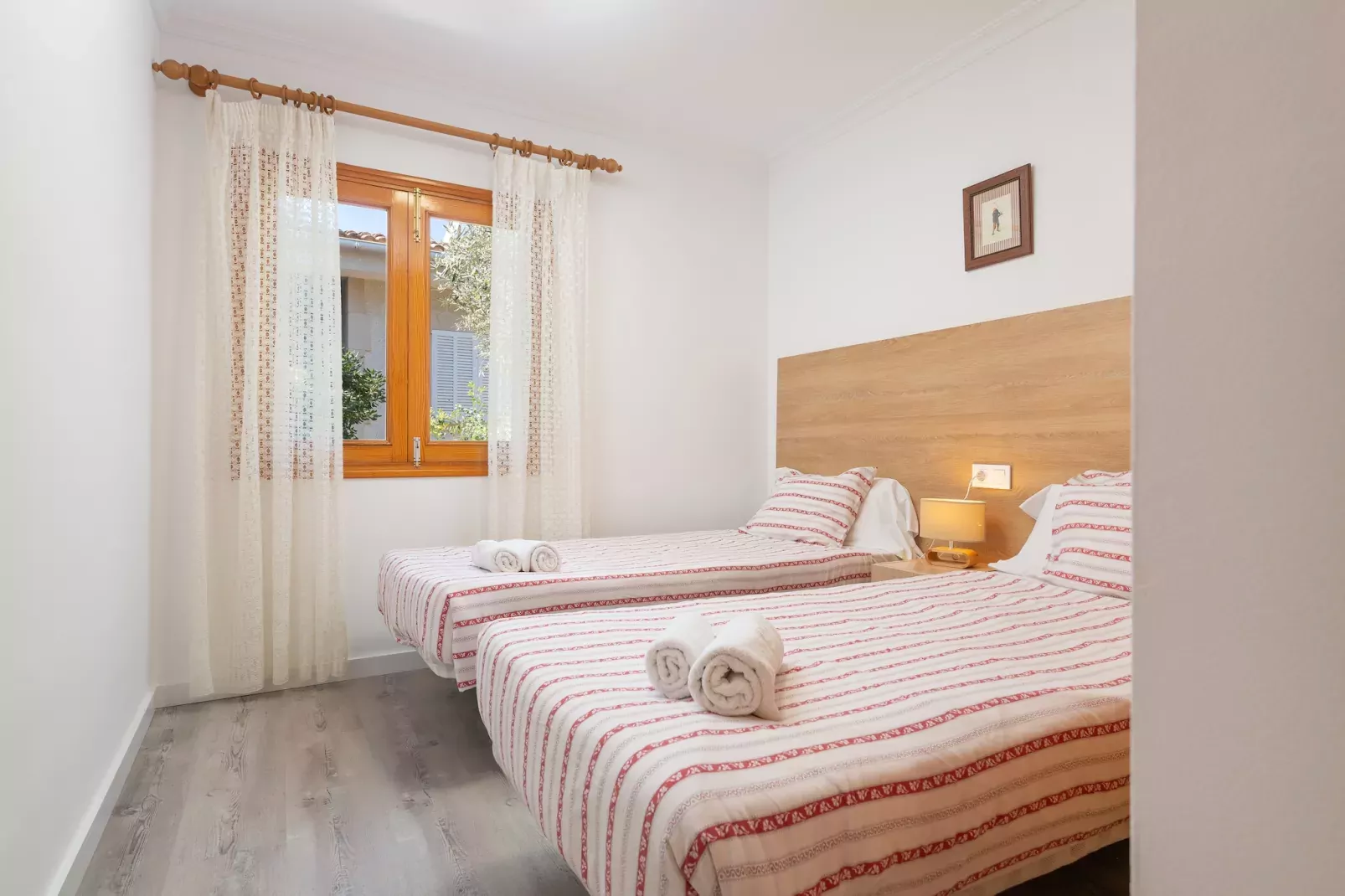 Villa Canta-Image-tags.