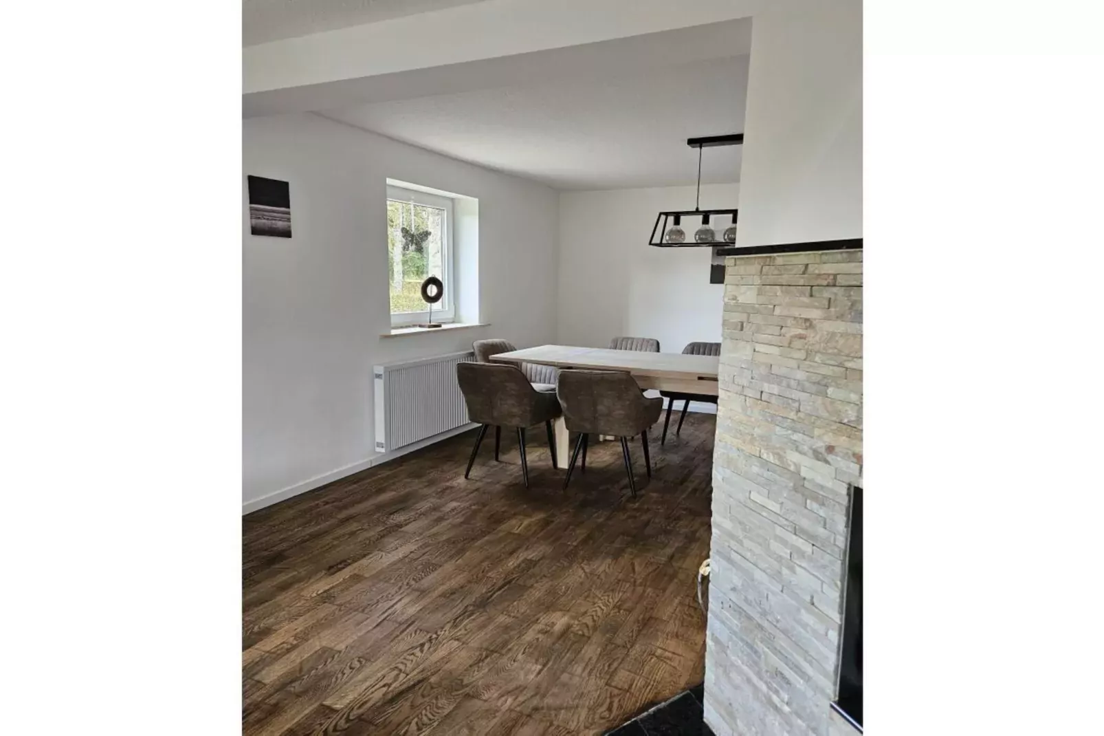 490403-Eetkamer
